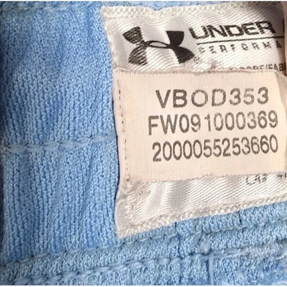 Under Armour Mens Basketball Shorts Blue Striped Athletic Gym VBOD353 Size LG